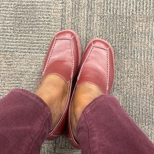 Beautiful and almost new shoes.